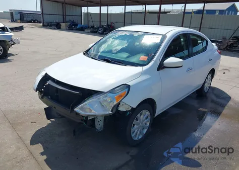 2018 Nissan Versa 1.6 Sv z USA, uszkodzony, nr VIN 3N1CN7AP3JK405964